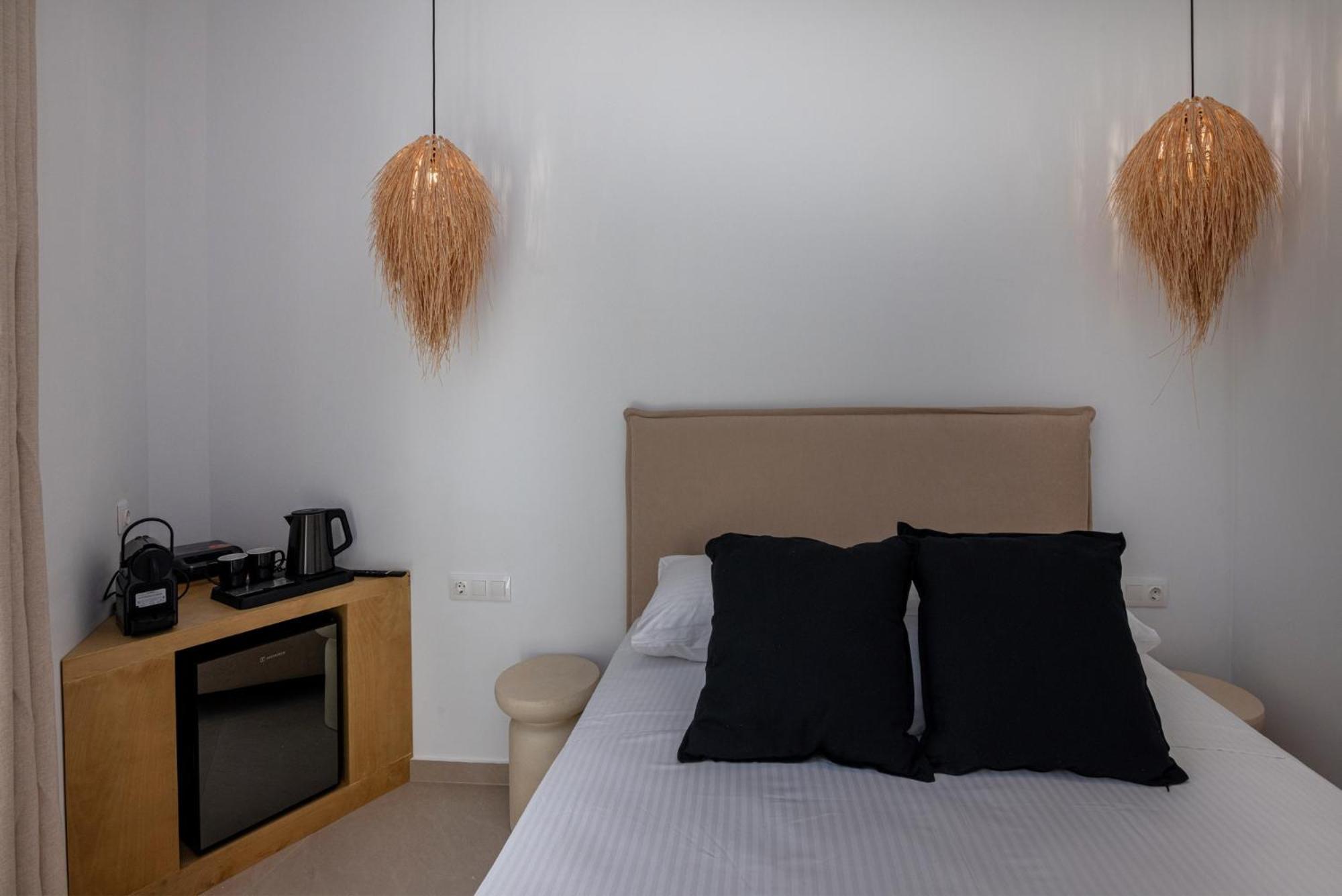 Alora Suites Tínos Extérieur photo