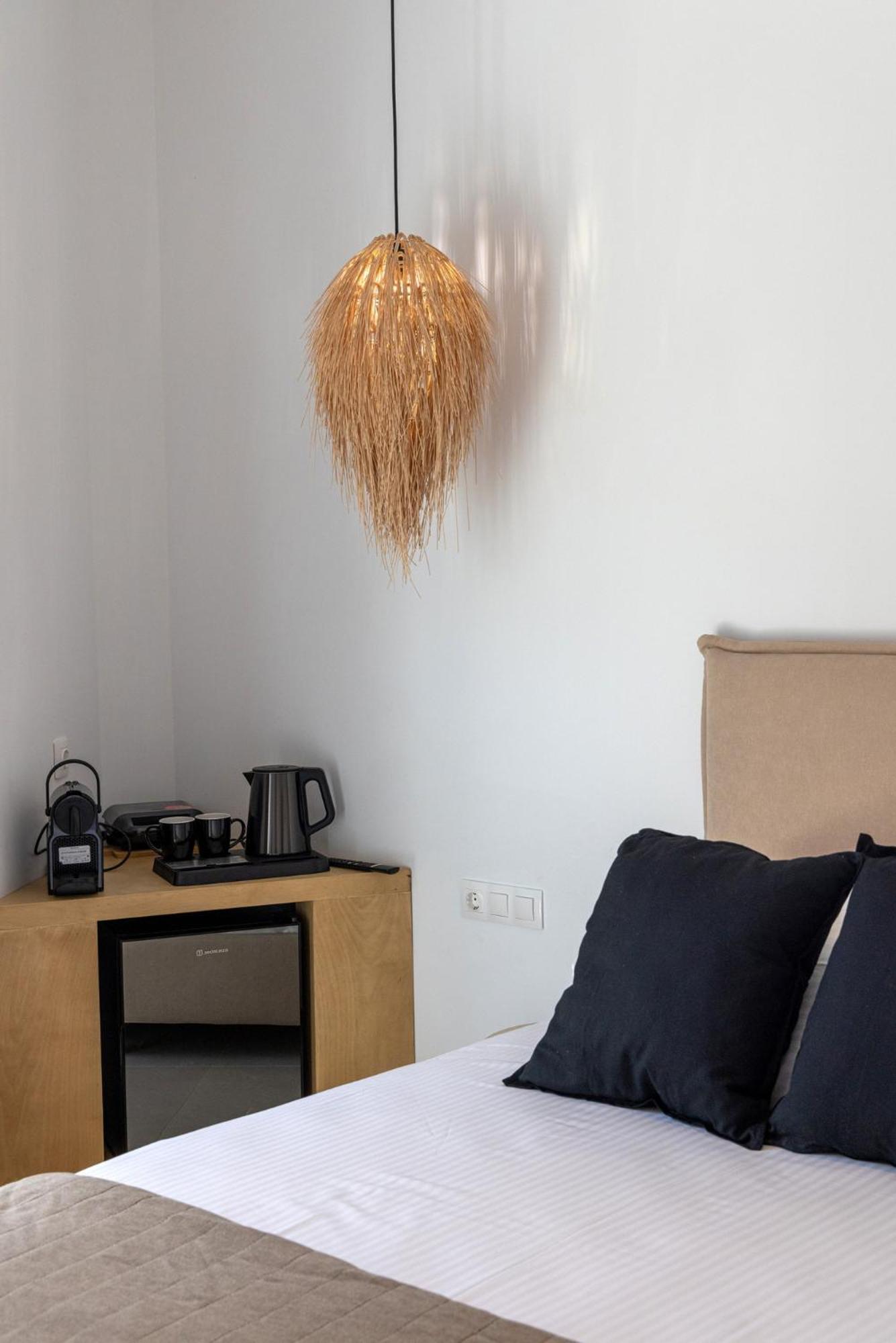 Alora Suites Tínos Extérieur photo